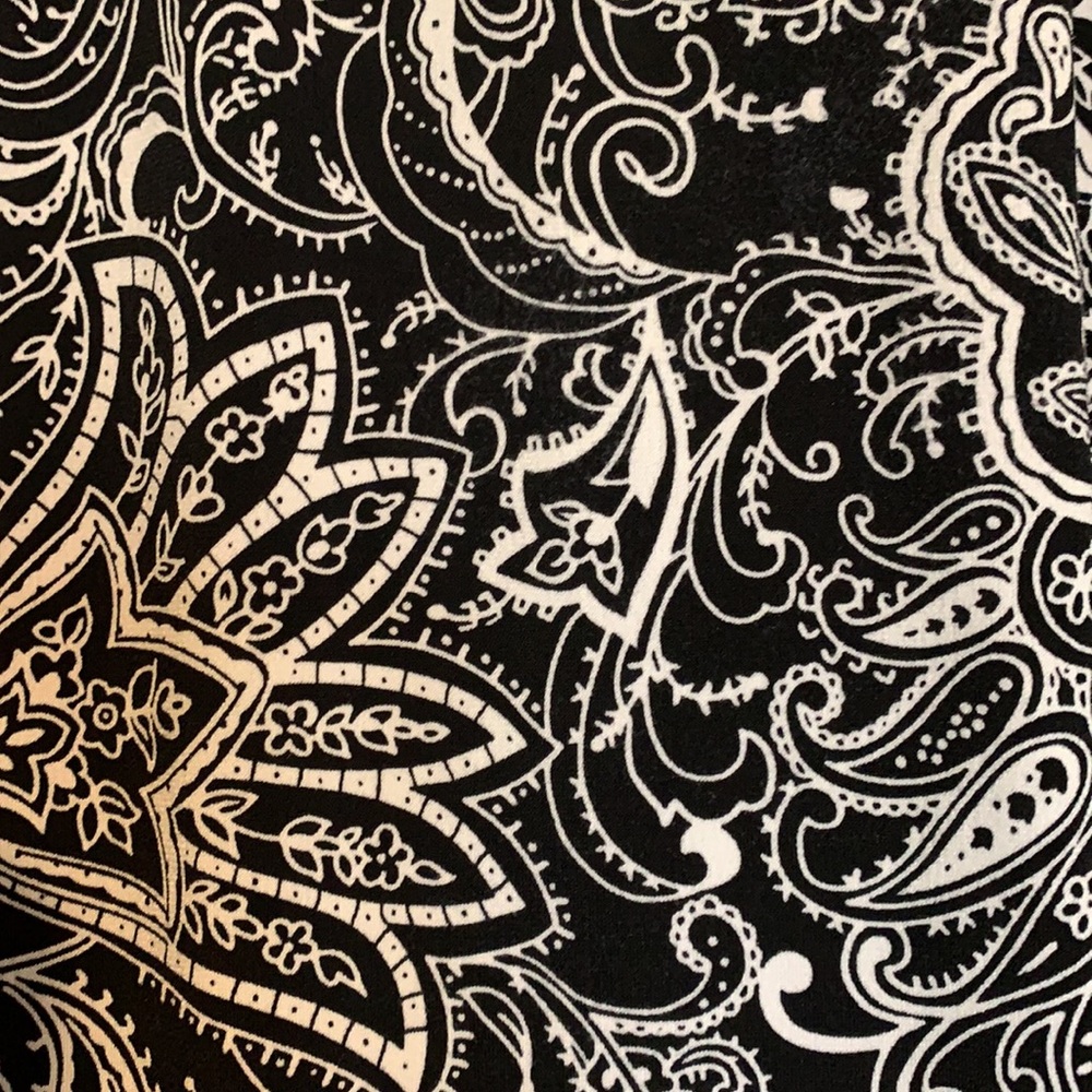 Blouse - Picture 2 of 2